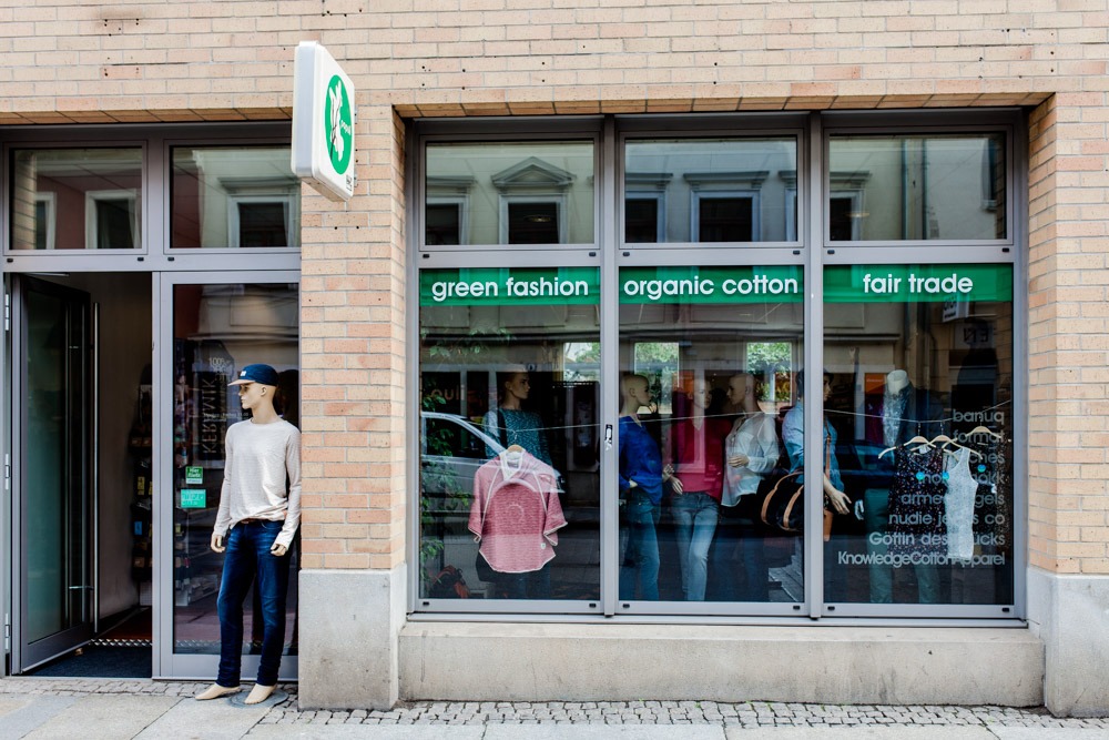 Firmenportrait Fashionstore „Populi“, für fair gehandelte Kleidung